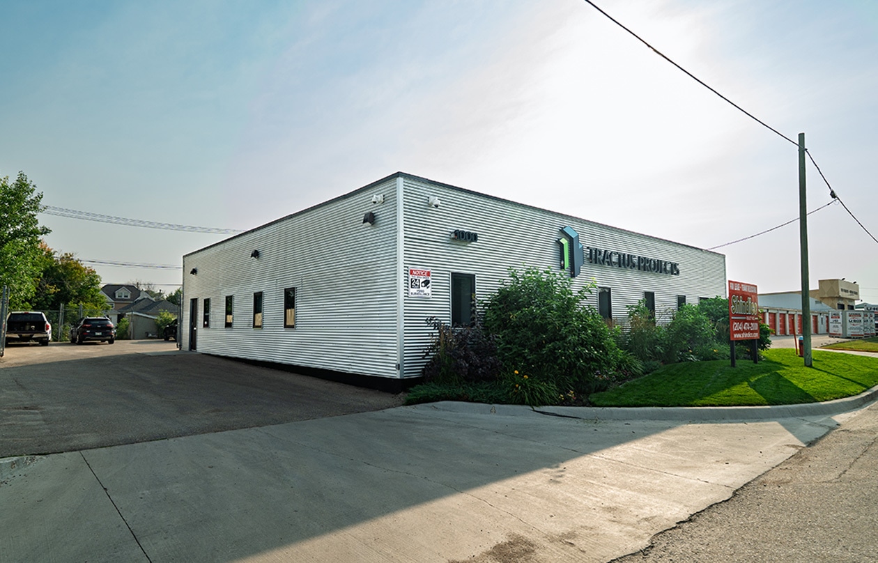 1000 Elgin Av, Winnipeg, MB for lease Primary Photo- Image 1 of 11