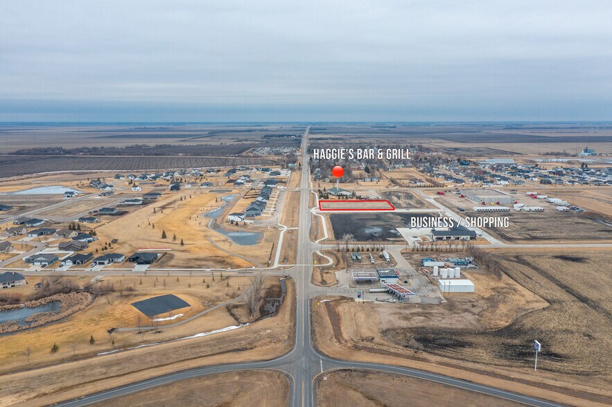 675 Falcon St, Mapleton, ND à vendre - Aérien - Image 2 de 7