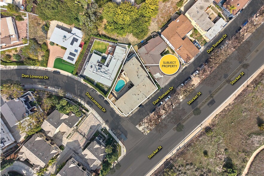 4587 Don Tomaso Dr, Los Angeles, CA à vendre - Photo du bâtiment - Image 2 de 5