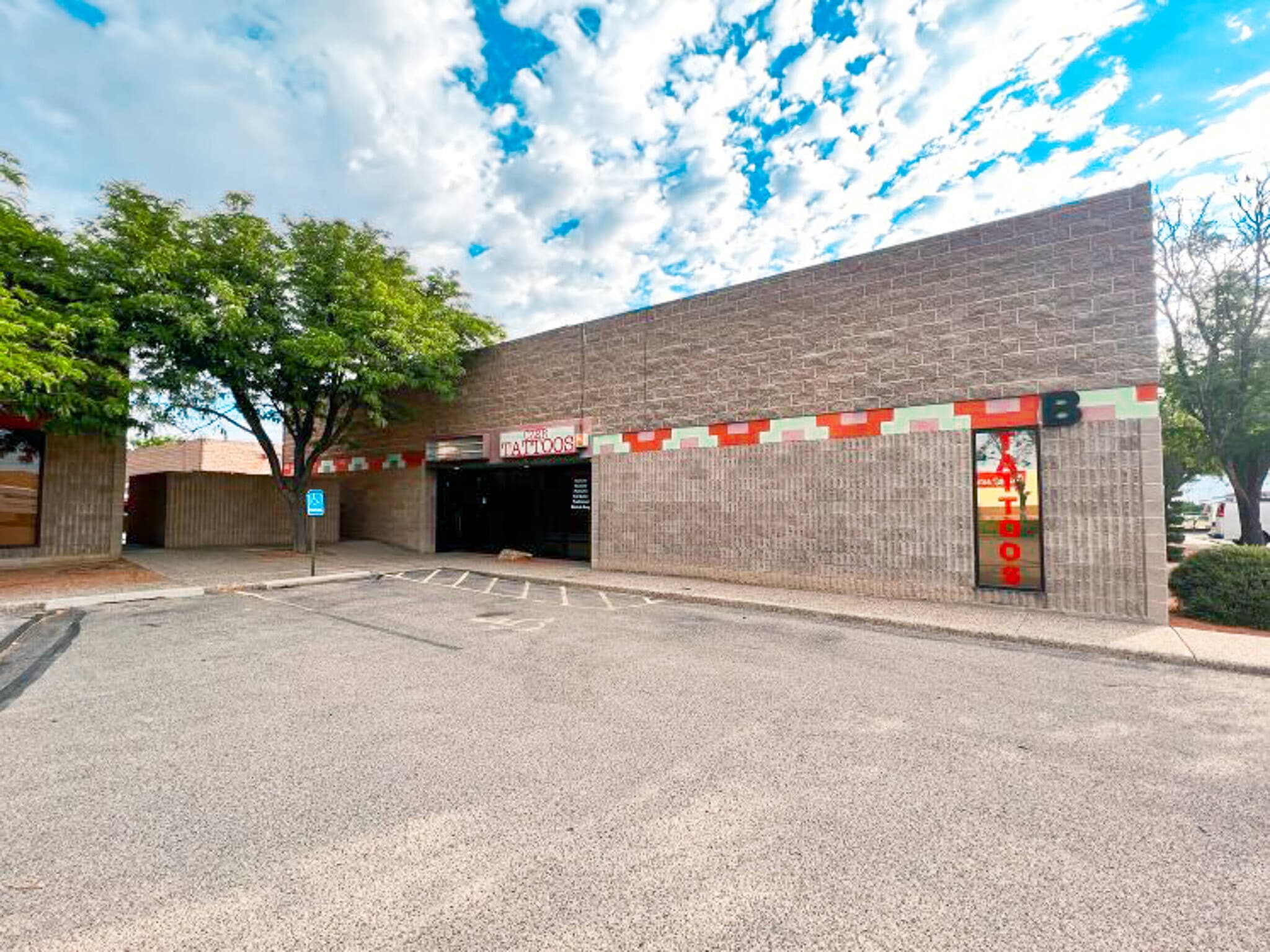 103 Rio Rancho Dr NE, Rio Rancho, NM for lease Interior Photo- Image 1 of 9