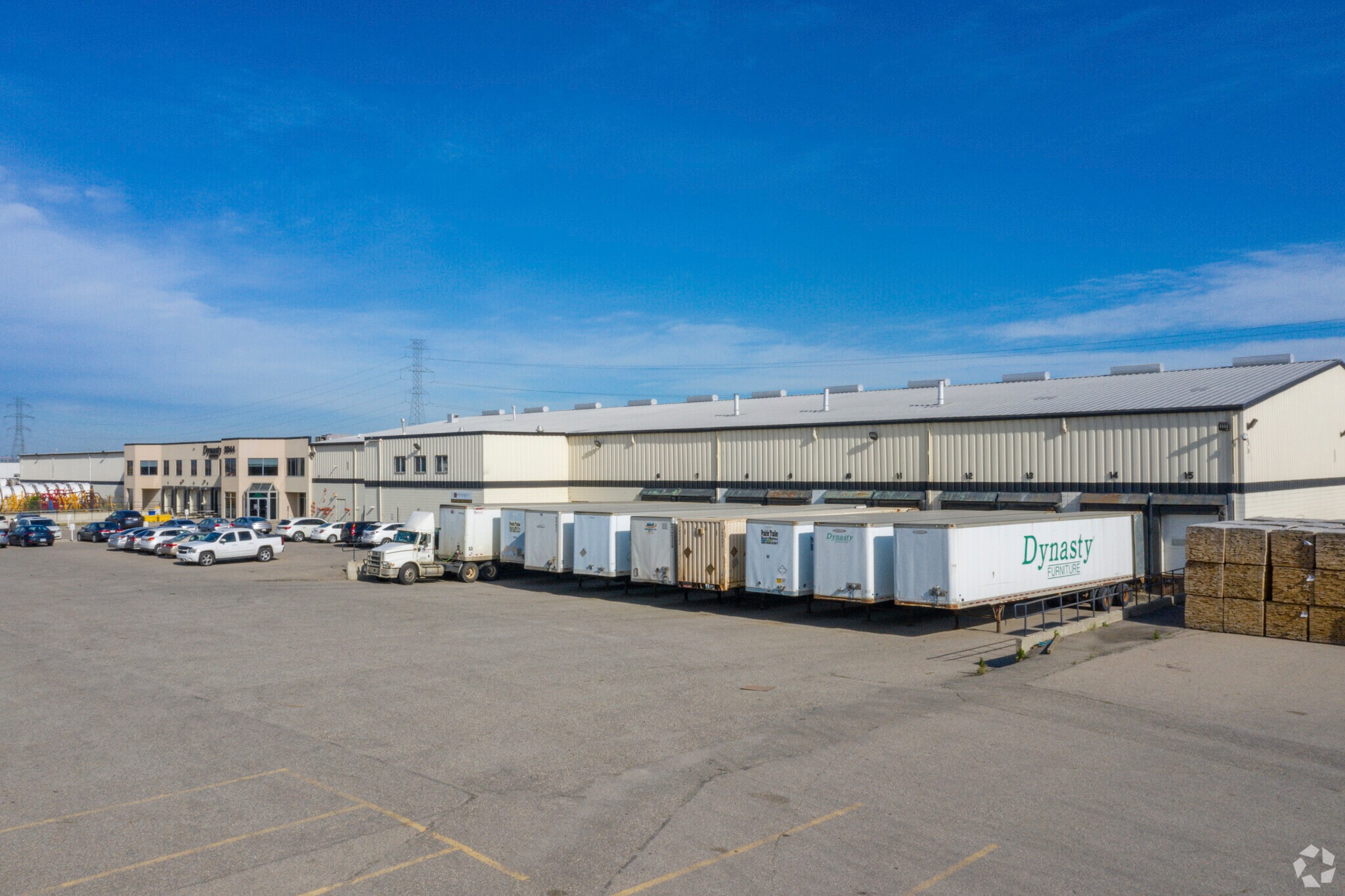 3344 54th Ave SE, Calgary, AB for lease Primary Photo- Image 1 of 5