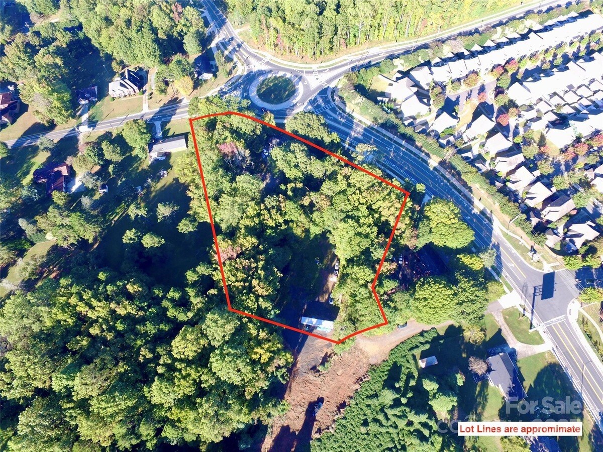 5216 Lakeview Rd, Charlotte, NC à vendre Photo principale- Image 1 de 6