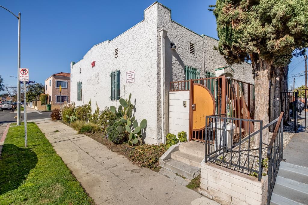 1497 W 29th St, Los Angeles, CA à vendre Photo du bâtiment- Image 1 de 1