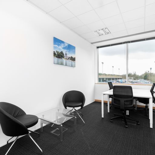 555 Broadhollow Rd, Melville, NY for lease - Interior Photo - Image 1 of 4