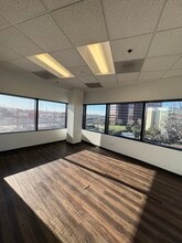 4 Hutton Centre Dr, Santa Ana, CA à louer Photo intérieure- Image 1 de 11