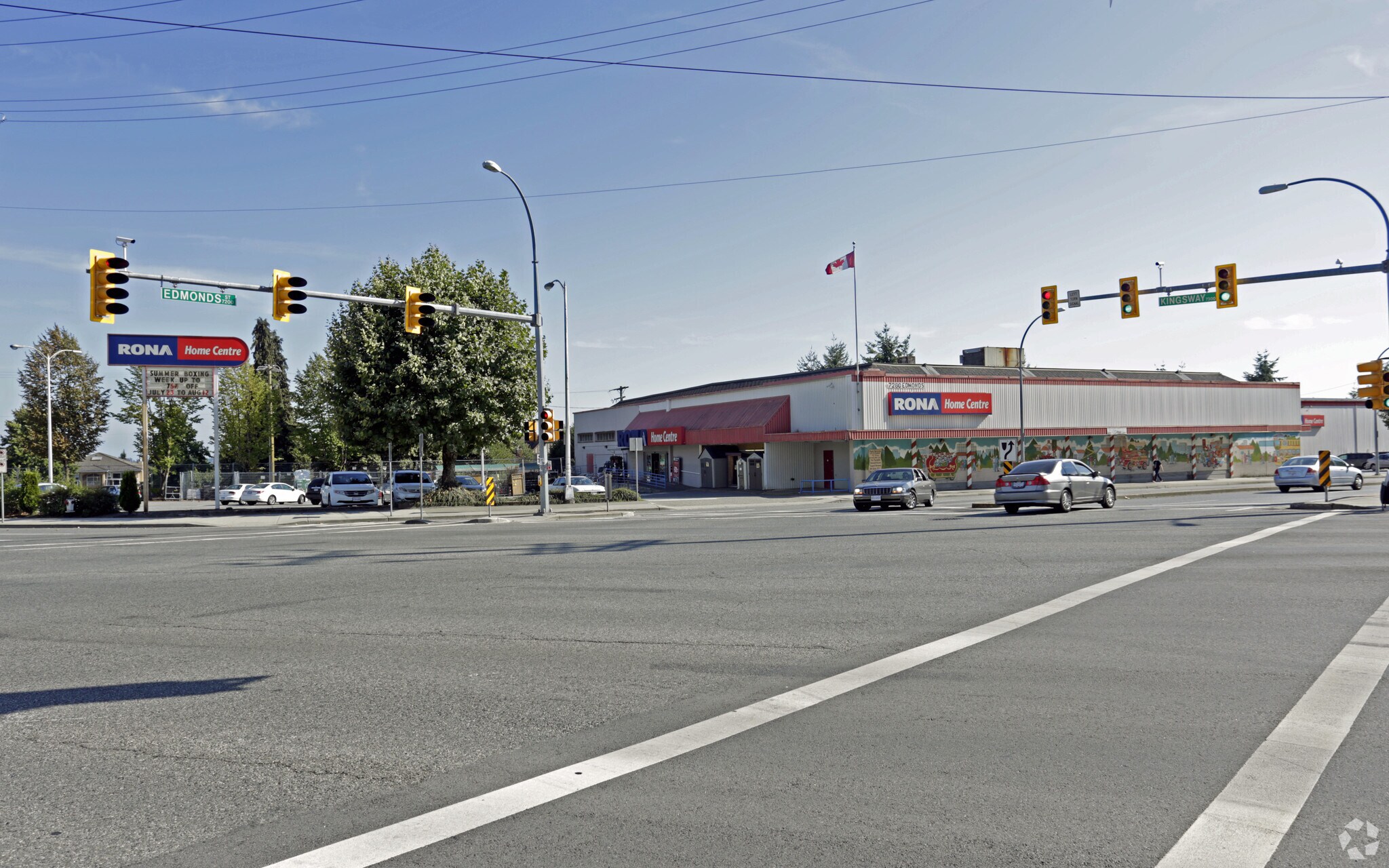 7260 Edmonds St, Burnaby, BC à vendre Photo principale- Image 1 de 1