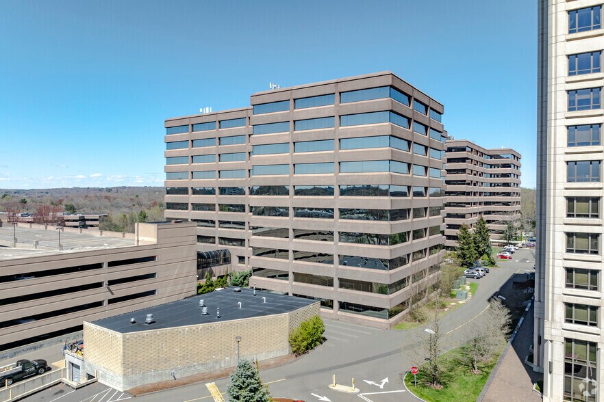 2 Corporate Dr, Shelton, CT for lease - Building Photo - Image 3 of 14