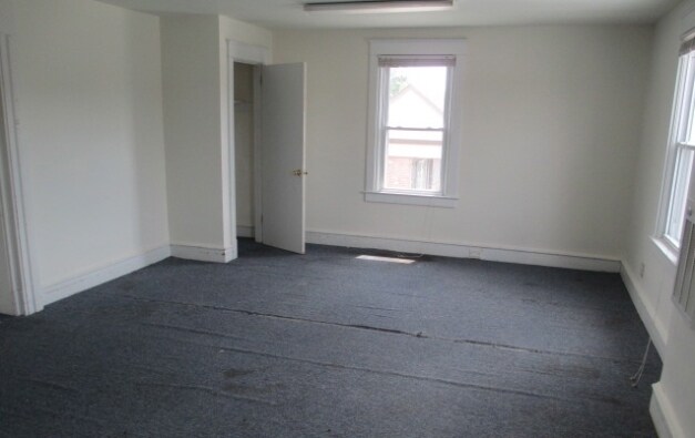 2618 Philadelphia Pike, Claymont, DE à louer - Photo du bâtiment - Image 3 de 4