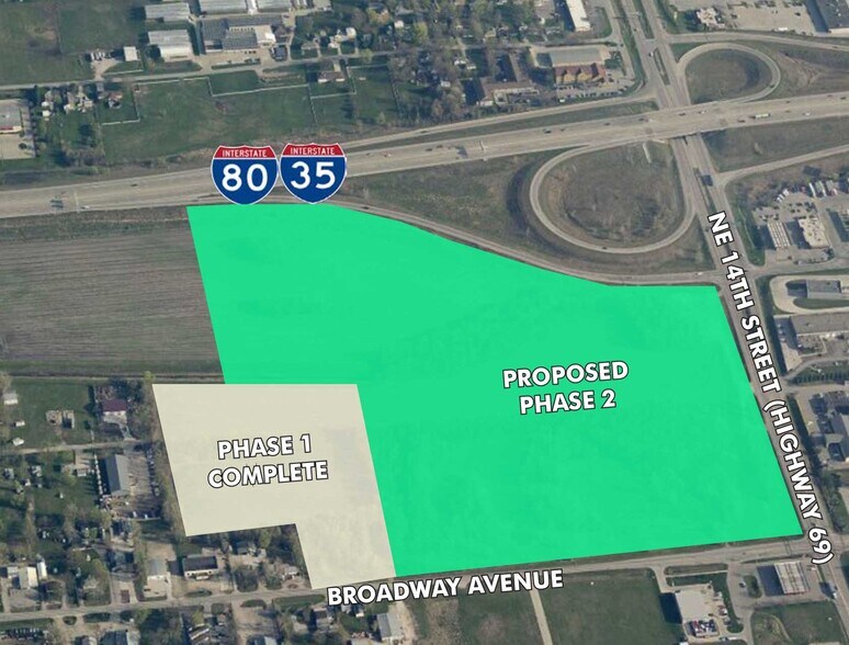 4600-4700 NE 14th St, Des Moines, IA à vendre - Photo du bâtiment - Image 2 de 3