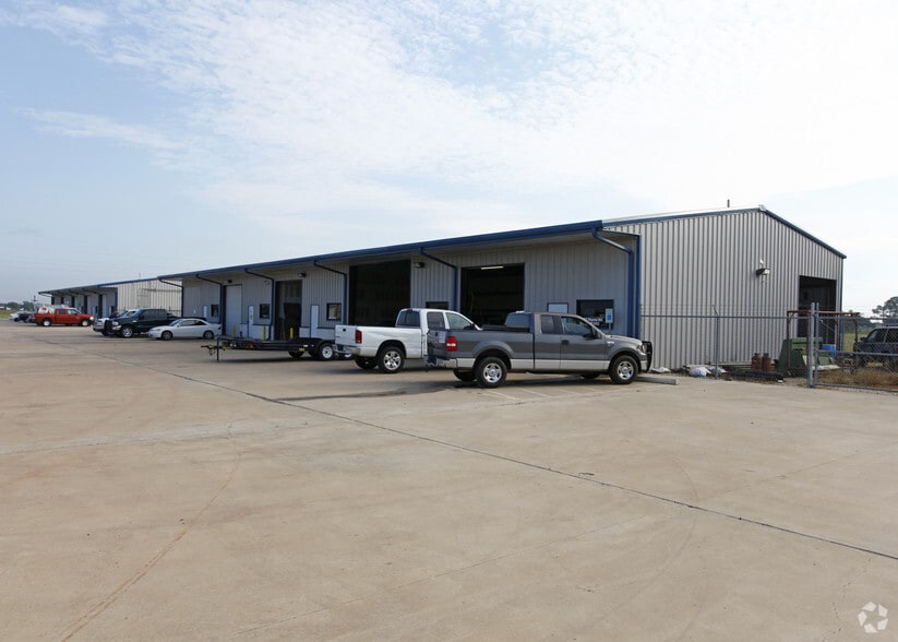 3902 Reese Rd, Richmond, TX for lease - Building Photo - Image 2 of 4