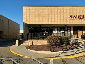 102-400 Westwood Shopping Ctr, Fayetteville, NC for lease Building Photo- Image 2 of 2