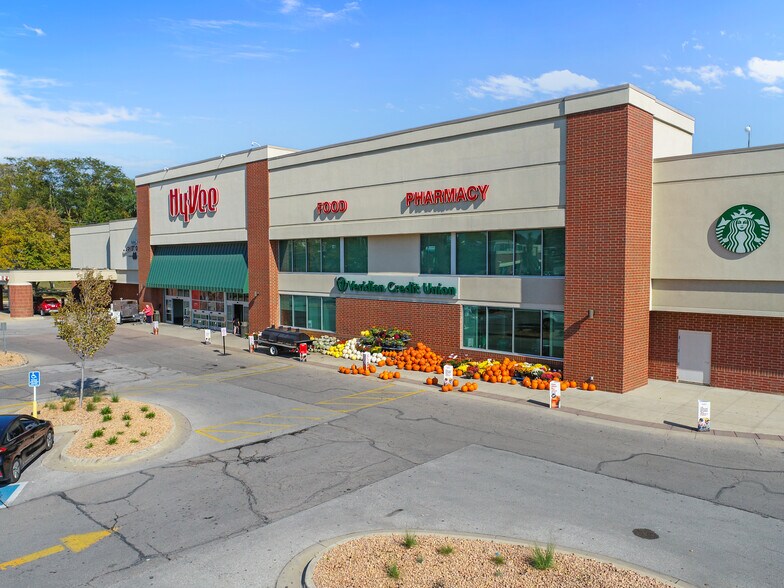 3321 SE 14th St, Des Moines, IA à louer - Photo du bâtiment - Image 2 de 12