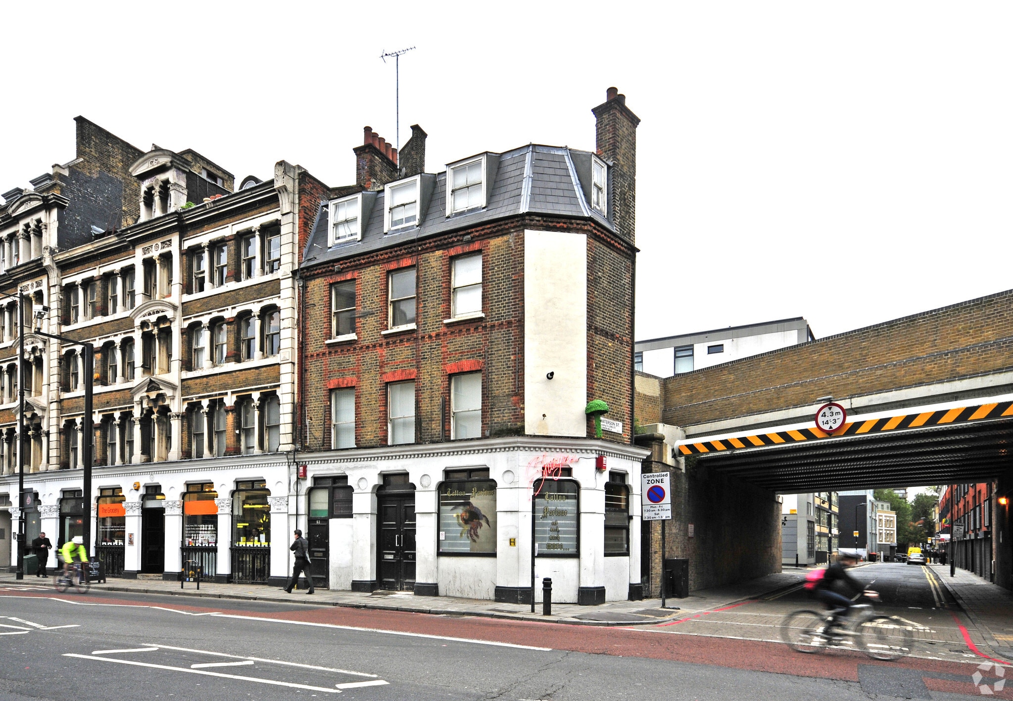 50-52 Kingsland Rd, London for lease Primary Photo- Image 1 of 2