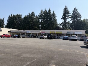 15317 Meridian Ave E, Puyallup, WA à louer Photo du bâtiment- Image 2 de 15