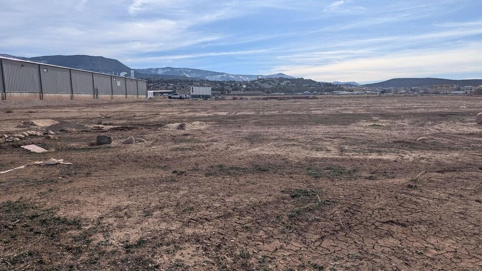 2445 850 N, Cedar City, UT for sale - Building Photo - Image 2 of 6
