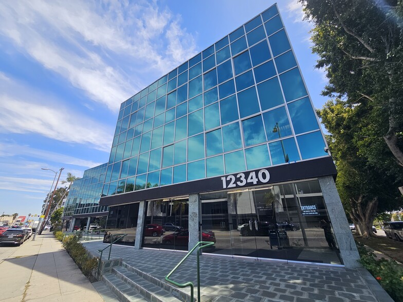 12340 Santa Monica Blvd, Los Angeles, CA for lease - Building Photo - Image 3 of 15