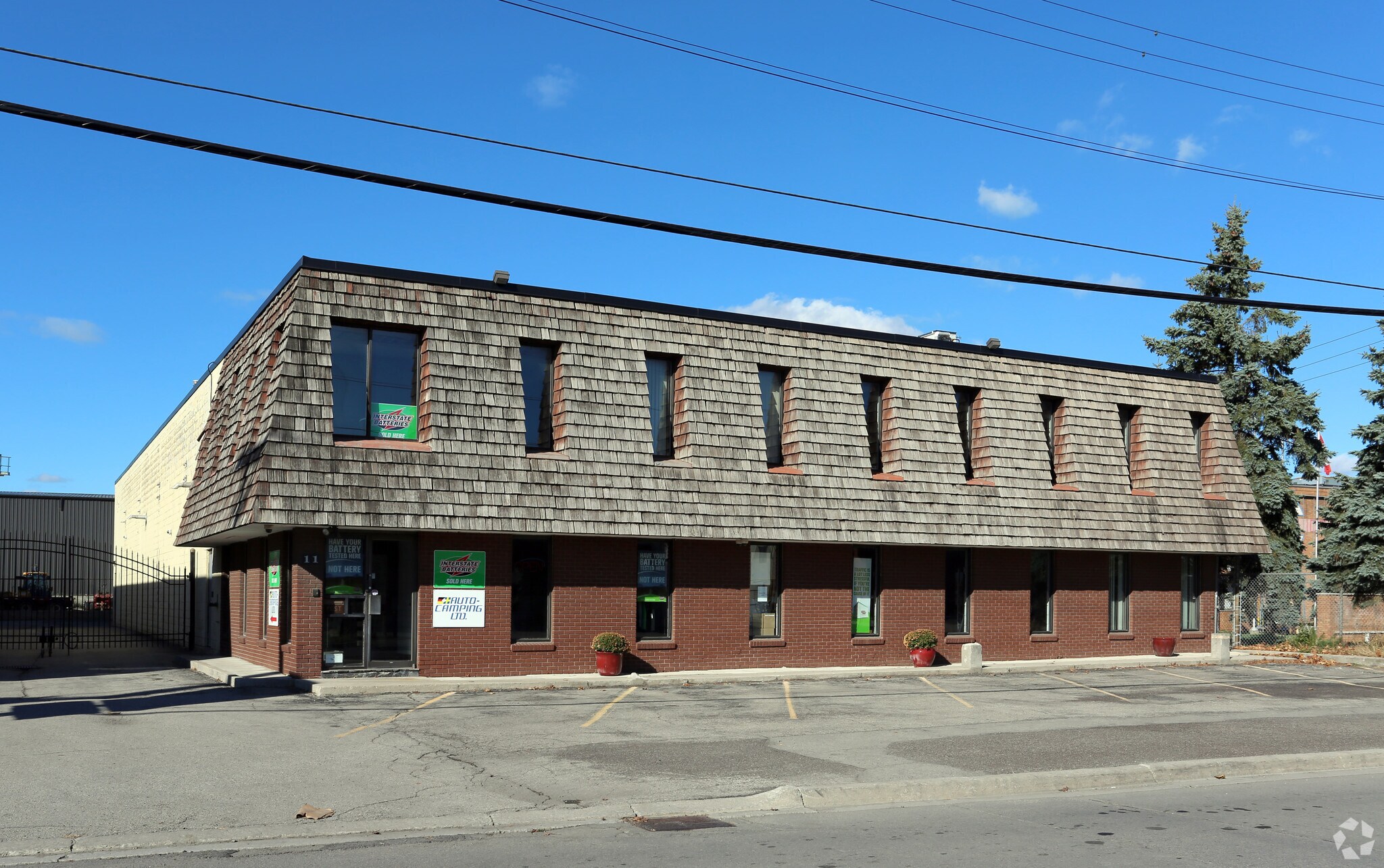 11 Brockley Dr, Hamilton, ON for sale Primary Photo- Image 1 of 1