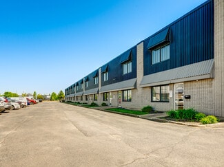 More details for 3600 Boul Matte, Brossard, QC - Industrial for Lease