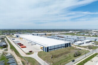 11085 Harmon Rd, Fort Worth, TX - Aérien  Vue de la carte - Image1