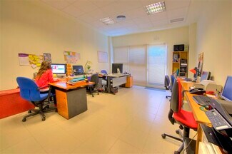 Plus de détails pour Avenida Vía Láctea, 4, San Fernando de Henares - Bureau à louer