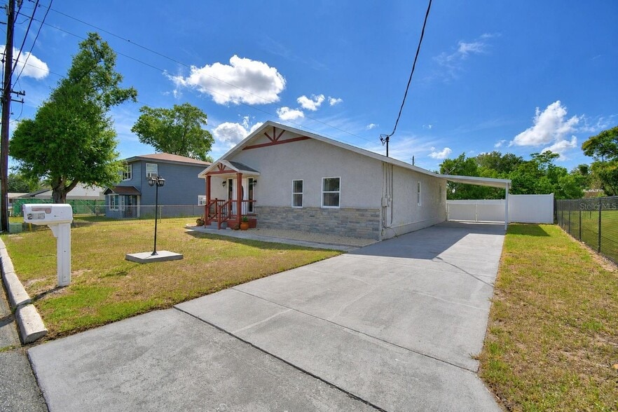 208 Center St, Auburndale, FL for sale - Building Photo - Image 3 of 57