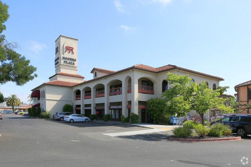 101 Golf Course Dr, Rohnert Park, CA à vendre - Photo du bâtiment - Image 1 de 1