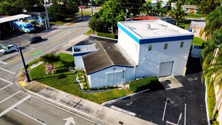 Plus de détails pour 6151 Pembroke Rd, Hollywood, FL - Bureau/Commerce de détail à louer