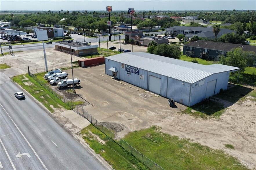 110 E Expressway 83, La Feria, TX à vendre - Aérien - Image 3 de 25