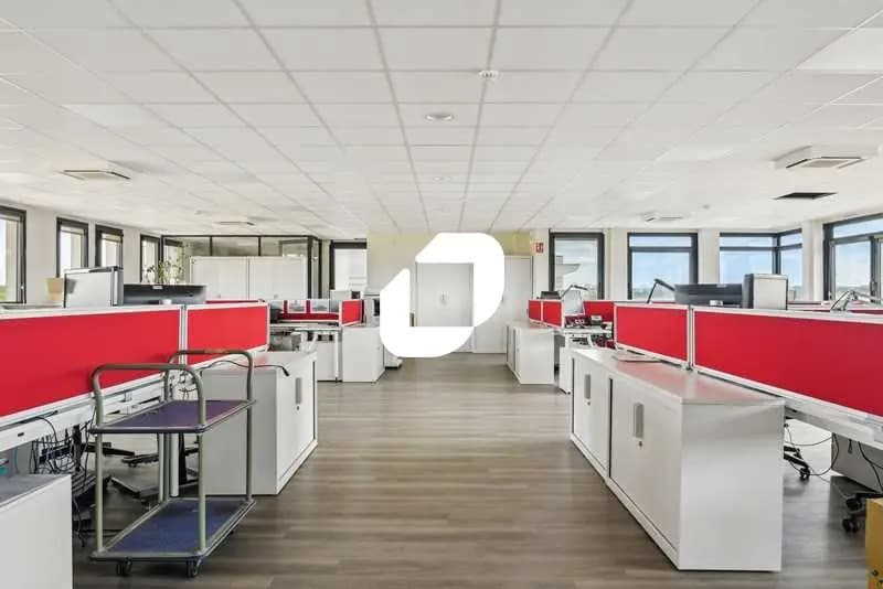 Bureau dans Viry-Châtillon à louer - Photo intérieure - Image 2 de 14