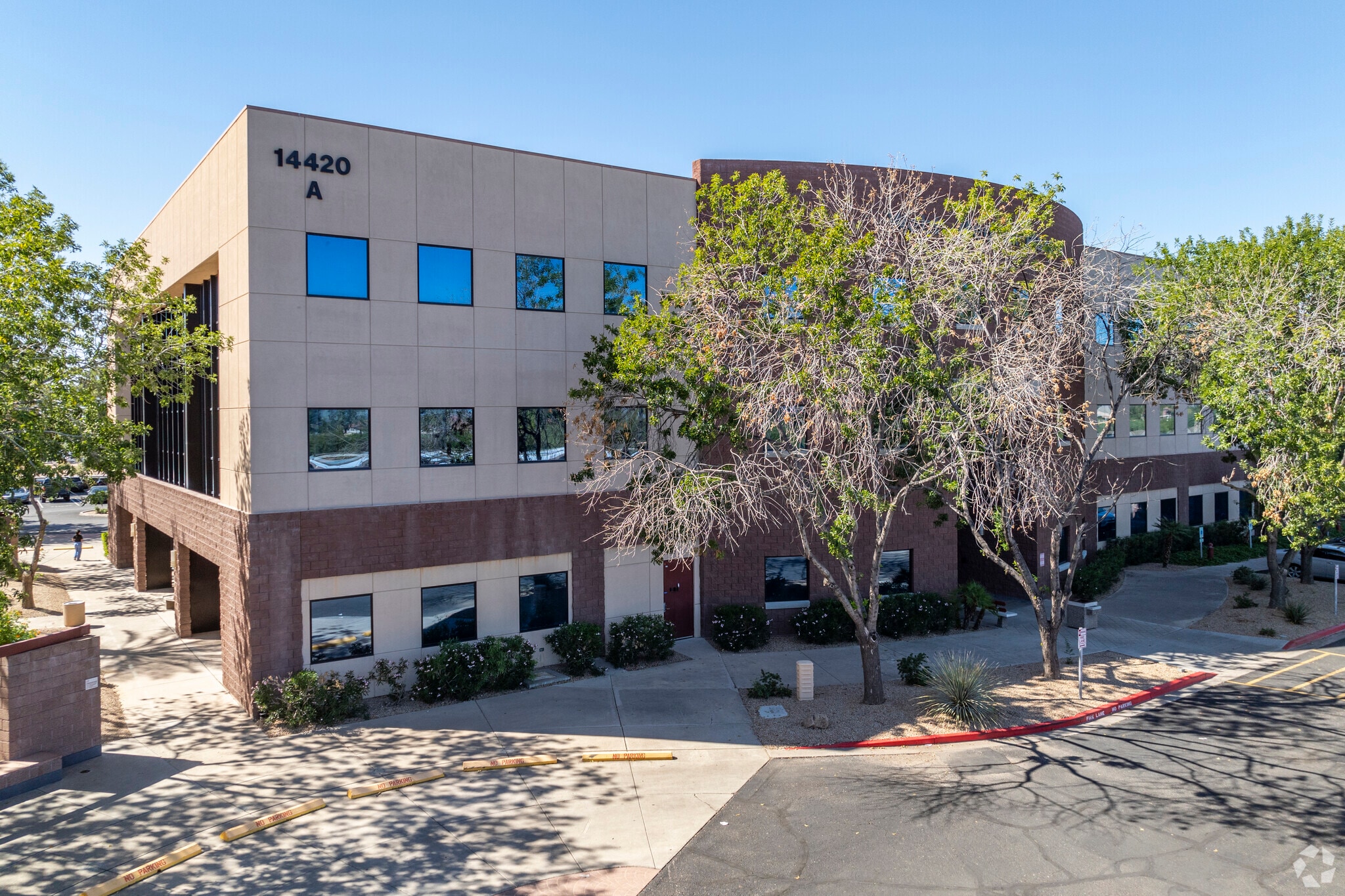 14420 W Meeker Blvd, Sun City West, AZ for lease Primary Photo- Image 1 of 8