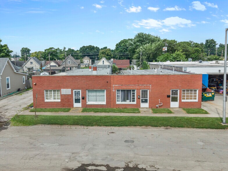 444 N Holmes Ave, Indianapolis, IN à vendre - Photo du bâtiment - Image 2 de 18