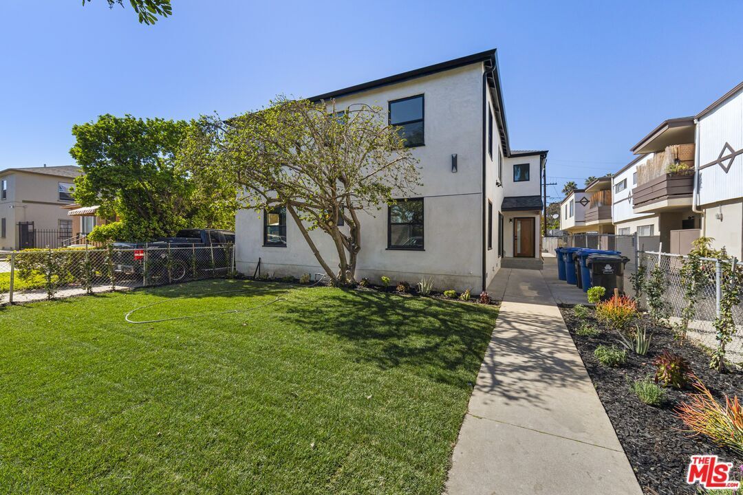 2625 Chariton St, Los Angeles, CA for sale Building Photo- Image 1 of 11