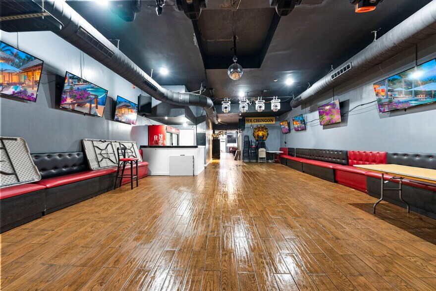 4 Market St, Passaic, NJ à vendre - Photo du bâtiment - Image 3 de 7