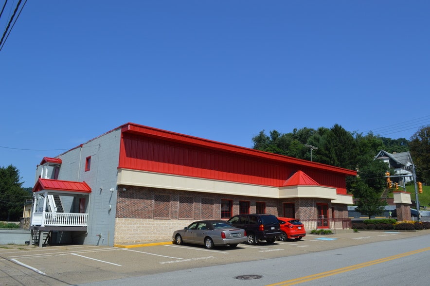 590 National Rd, Wheeling, WV for lease - Building Photo - Image 2 of 3