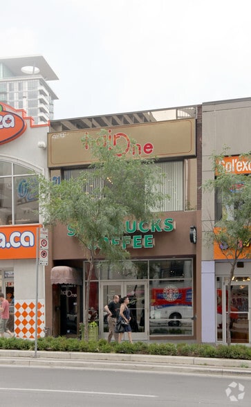 2293 Yonge St, Toronto, ON for sale - Primary Photo - Image 1 of 1