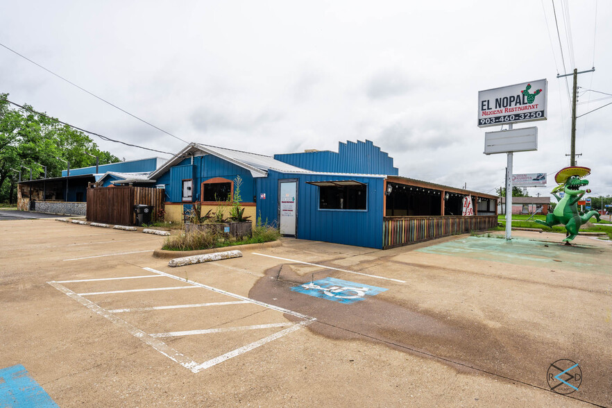 1203 Goodnight Blvd, Wills Point, TX for sale - Primary Photo - Image 1 of 1