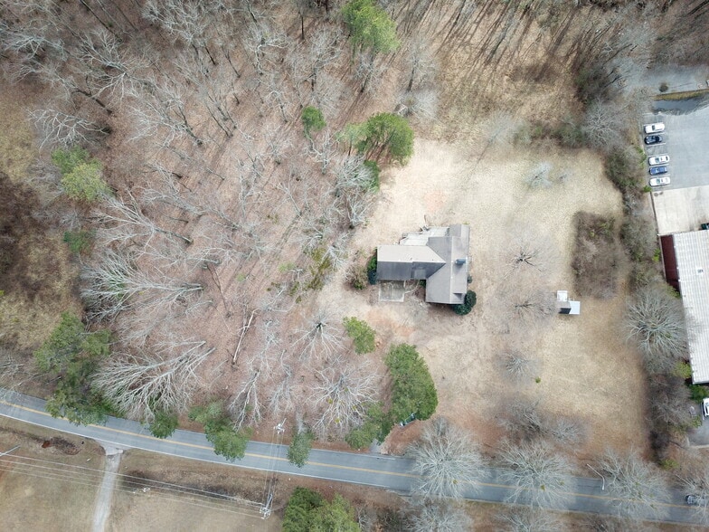 2615 Pine Grove Rd, Cumming, GA for lease - Aerial - Image 2 of 13