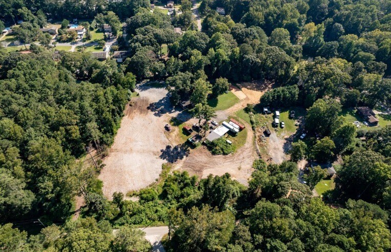 1250 Robin Ln, Acworth, GA à vendre - Photo du bâtiment - Image 3 de 5