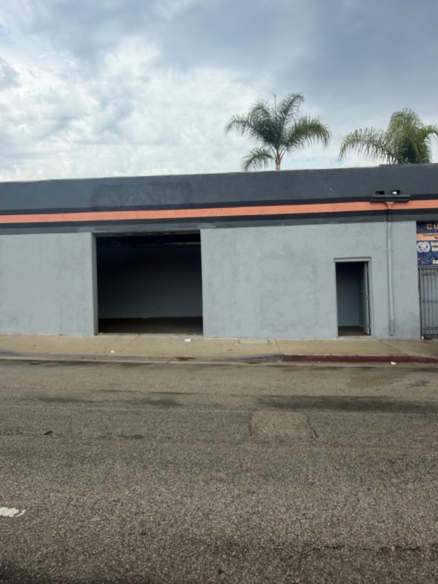 5344-5356 Cahuenga Blvd, North Hollywood, CA for lease Building Photo- Image 1 of 7