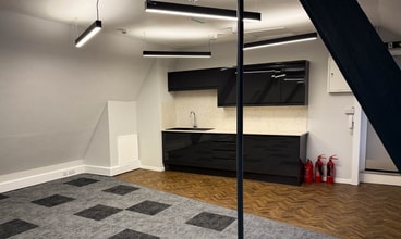 Office in Nottingham for lease Interior Photo- Image 1 of 5