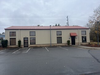 Plus de détails pour 1816 N Bridge St, Elkin, NC - Bureau à louer