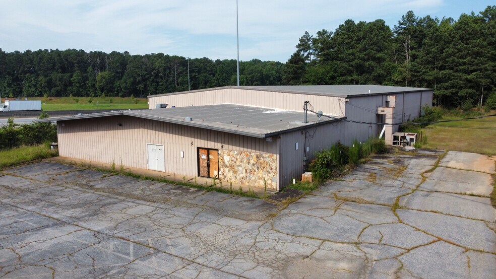 8185 Old City Pond Rd, Covington, GA à vendre - Photo du bâtiment - Image 3 de 10