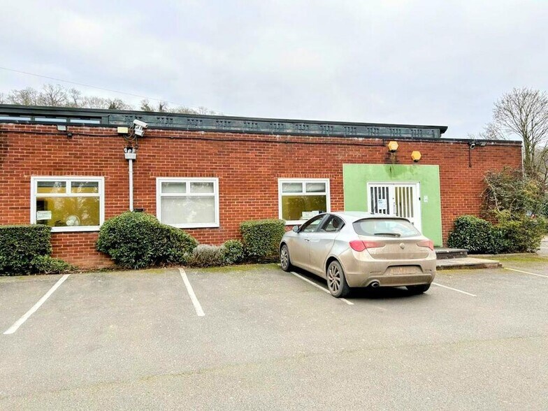 Stourbridge Rd, Bridgnorth à vendre - Photo du bâtiment - Image 2 de 38
