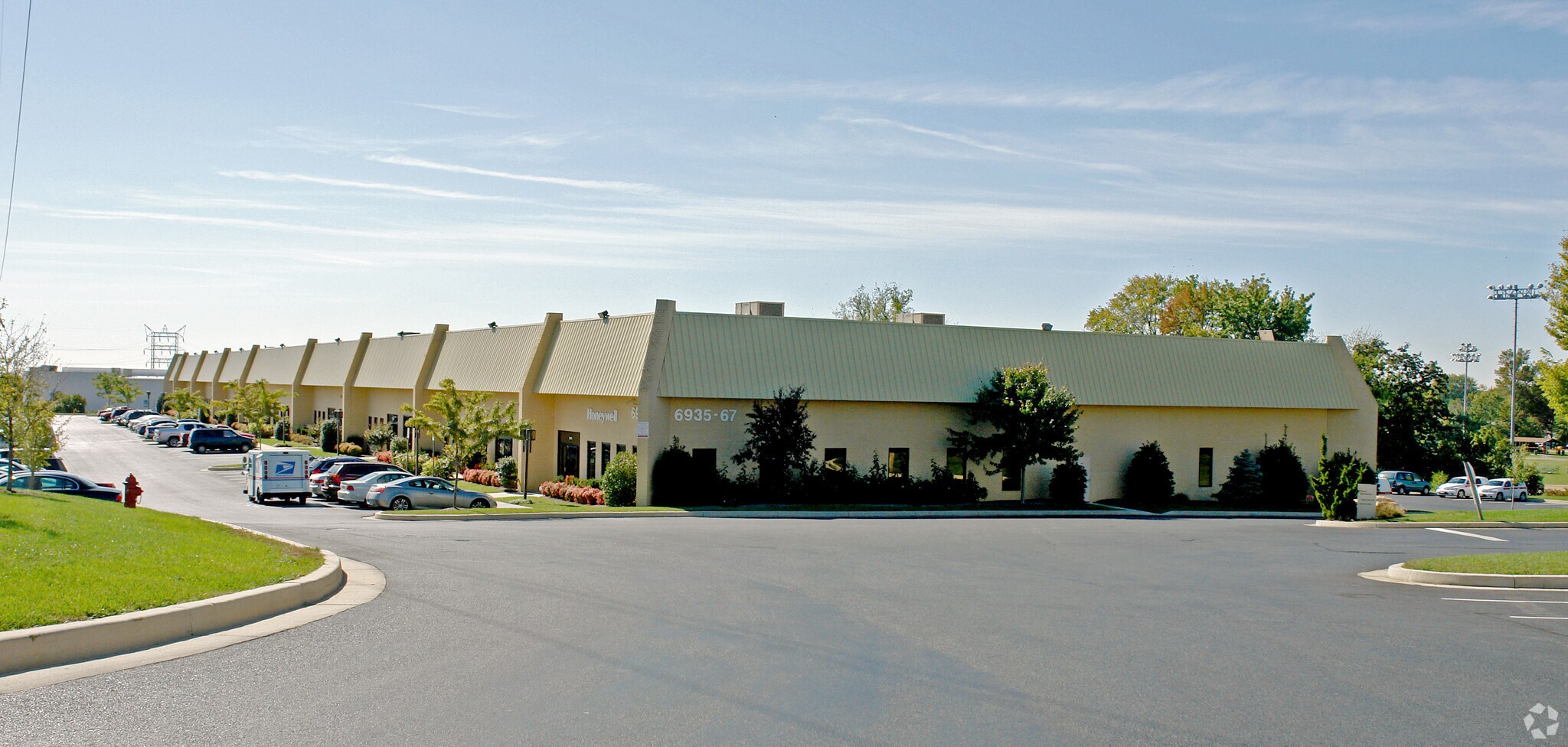 6935-6967 Golden Ring Rd, Rosedale, MD à louer Photo principale- Image 1 de 6