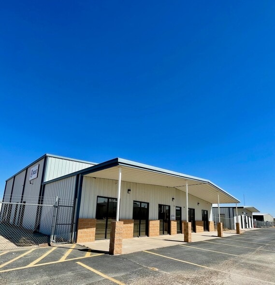 2001 Westar Rd, Midland, TX for lease - Primary Photo - Image 2 of 21