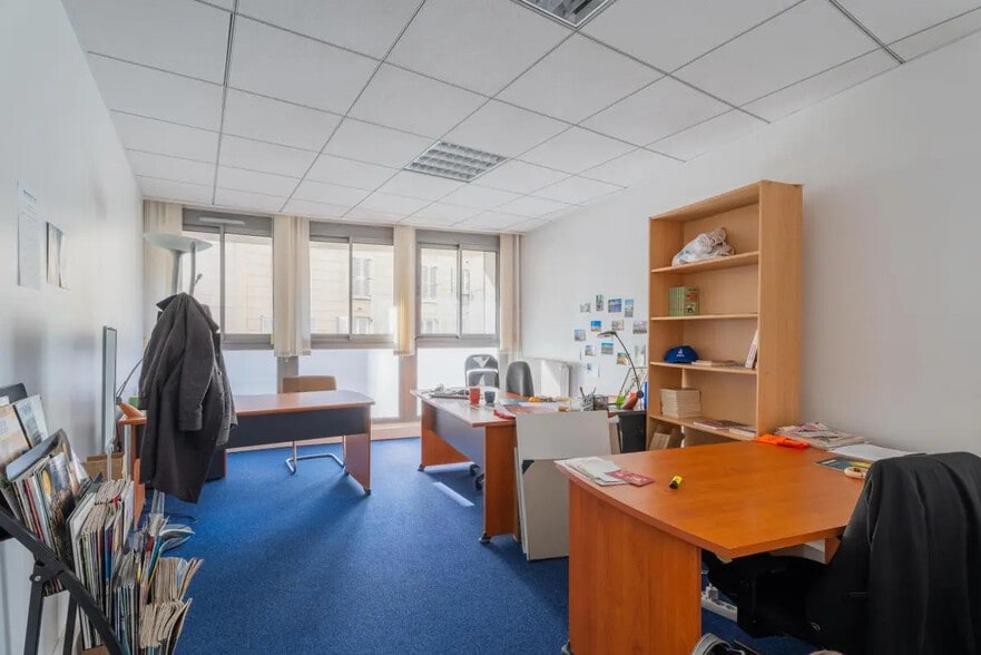 55 Rue De La Fédération, Paris for lease - Interior Photo - Image 2 of 10
