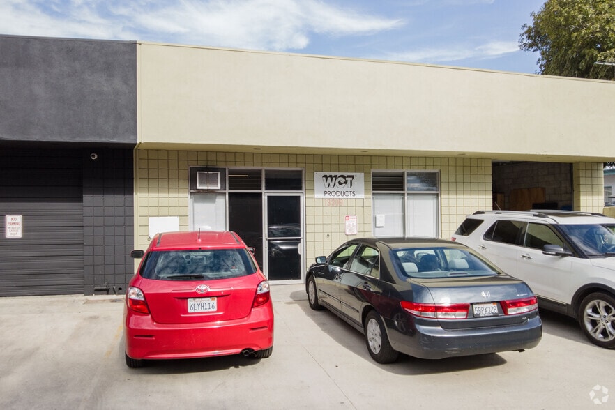 13309-13313 Beach Ave, Marina del Rey, CA for lease - Building Photo - Image 3 of 4
