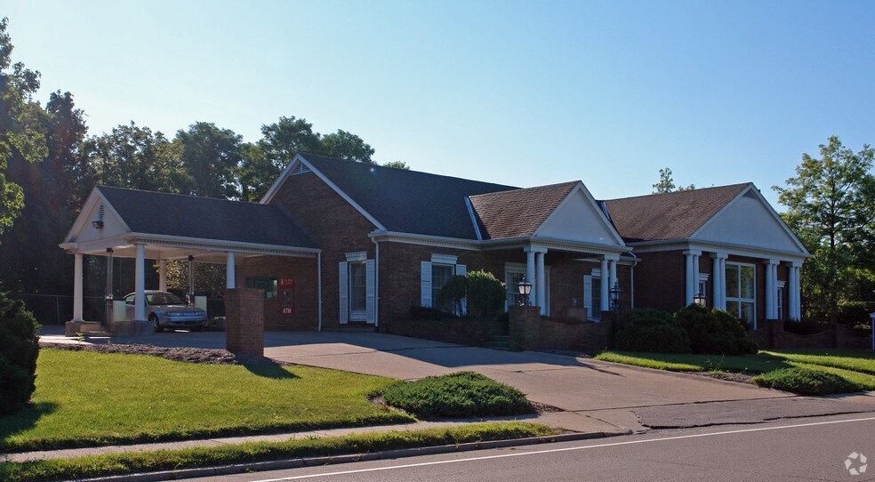 7612 Alexandria Pike, Alexandria, KY à vendre - Photo du bâtiment - Image 2 de 12