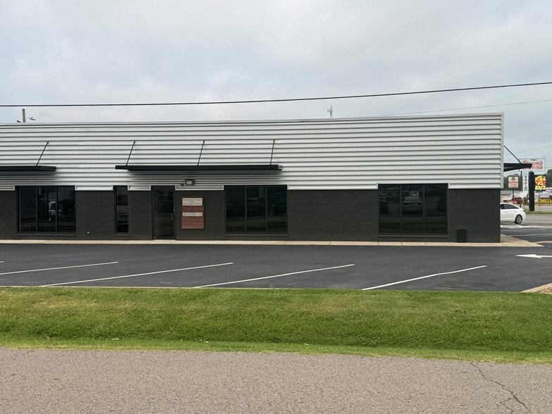 102 S Sidney Ave, Russellville, AR for lease - Building Photo - Image 3 of 3