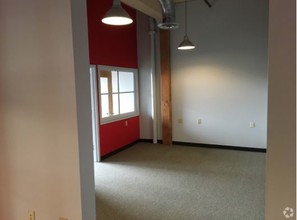 300 State St, Rochester, NY for lease Interior Photo- Image 1 of 3